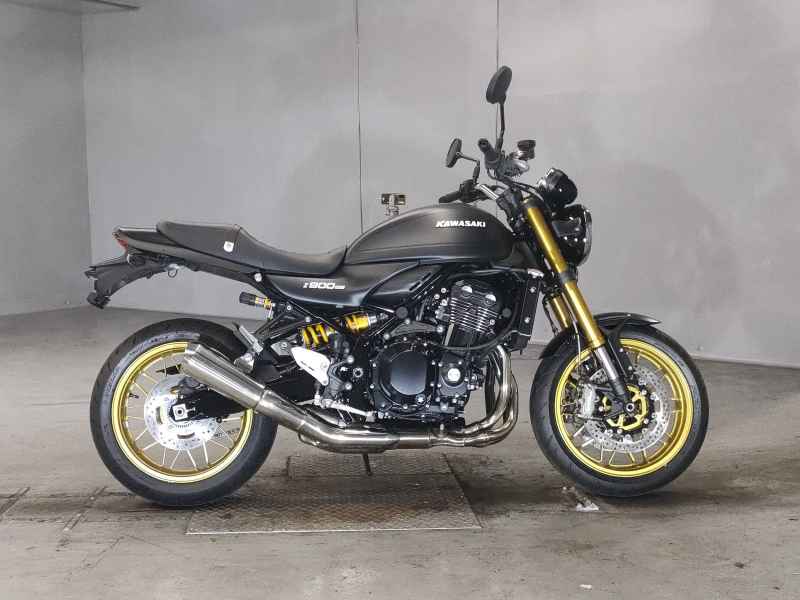 Kawasaki Z900RS SE 2025