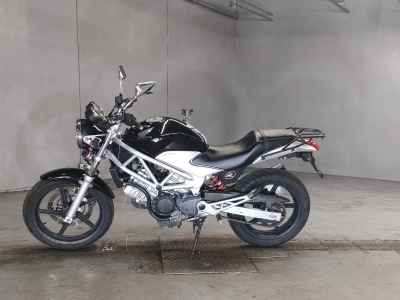 Honda VTR250 2009