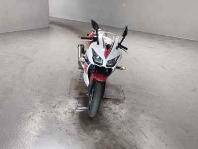 Honda CBR250R 2015