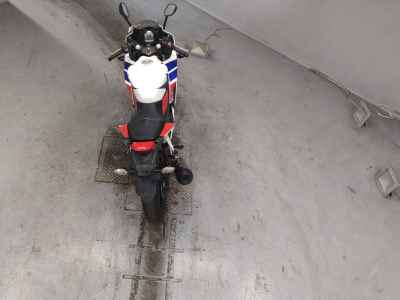 Honda CBR250R 2015