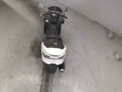 Suzuki Skywave 250S