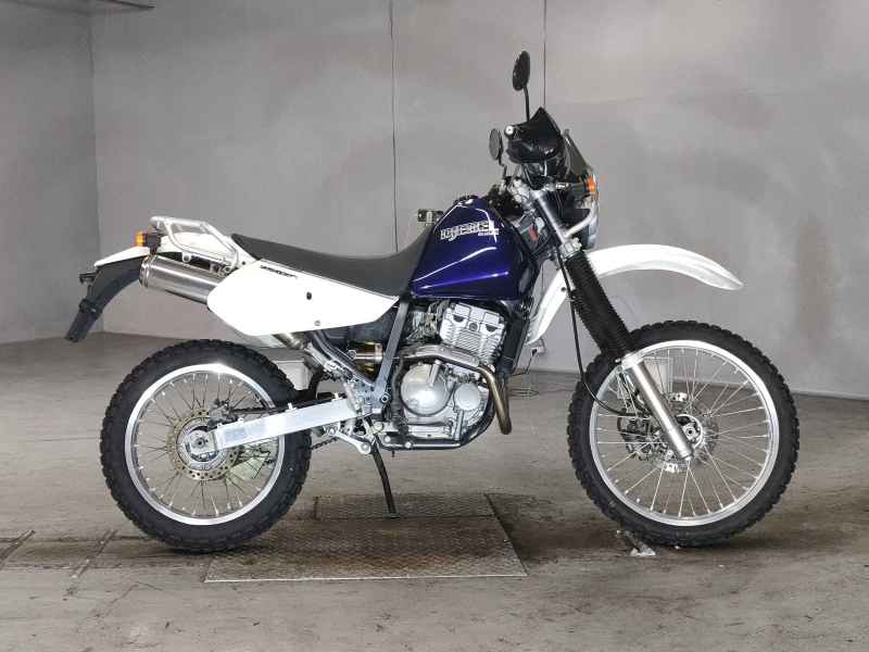 Suzuki Djebel 250XC