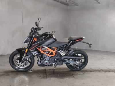 KTM 390 Duke 2023