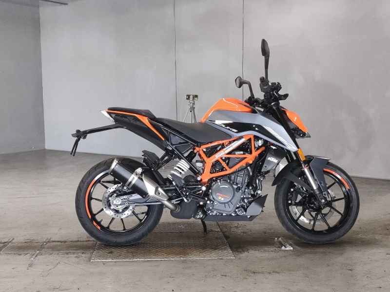 KTM 390 Duke 2023
