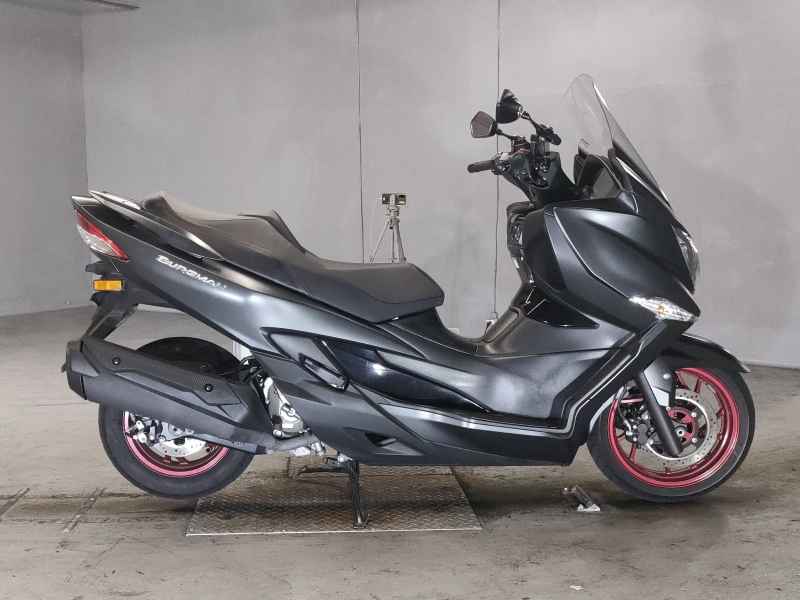 Suzuki Burgman 400