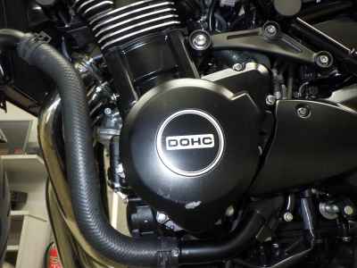 Kawasaki Z900RS 2023