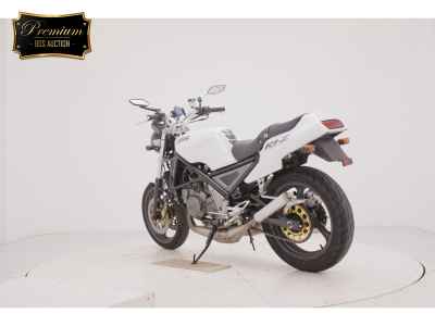Yamaha R1-Z