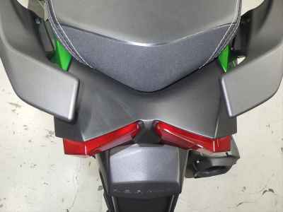 Kawasaki Ninja H2 SX 2024