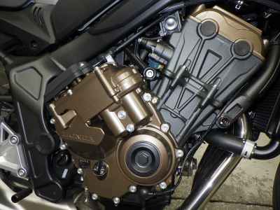 Honda CB650R E-Clutch 2025