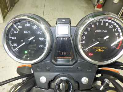 Honda CB400SF 2015