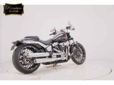 Harley-Davidson Breakout FXBR1920 2024