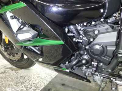 Kawasaki Ninja H2 SX 2023