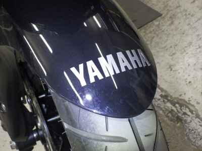Yamaha YZF-R25 2023