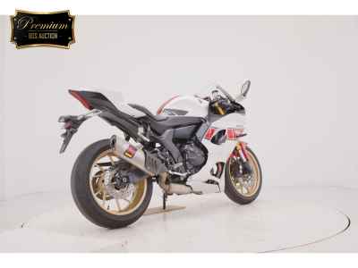 Yamaha YZF-R7 2022