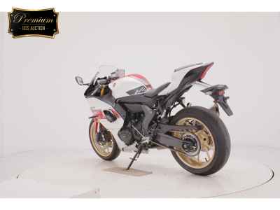 Yamaha YZF-R7 2022