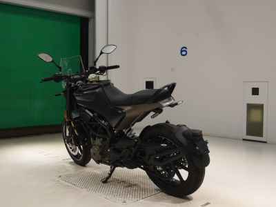 Husqvarna Svartpilen 250 2023