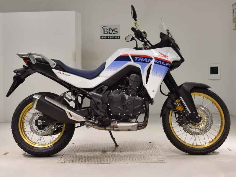 Honda Transalp 750 2025