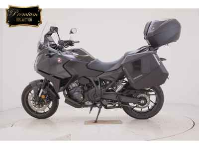 Honda NT1100 2024