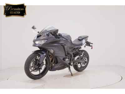 Kawasaki Ninja ZX-25R SE