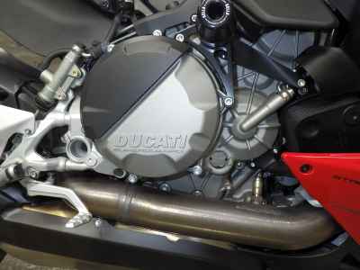 Ducati Streetfighter V2 2022