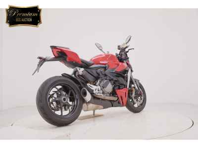 Ducati Streetfighter V2 2022