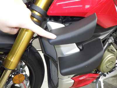 Ducati Streetfighter V4S 2024