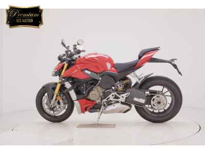 Ducati Streetfighter V4S 2024