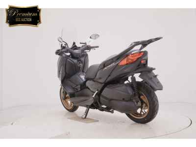 Yamaha XMAX 250 2022