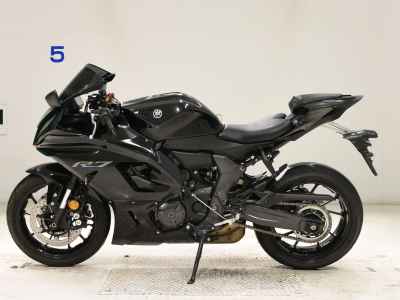 Yamaha YZF-R7 2024