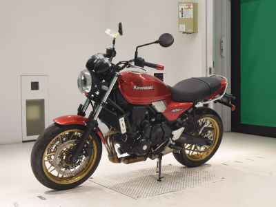 Kawasaki Z650RS 2024