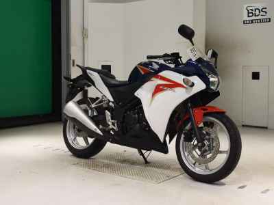Honda CBR250R 2011