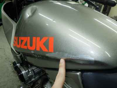 Suzuki GSX750S Katana