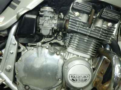 Suzuki GSX750S Katana