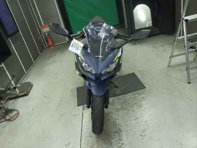 Kawasaki Ninja 400 2021