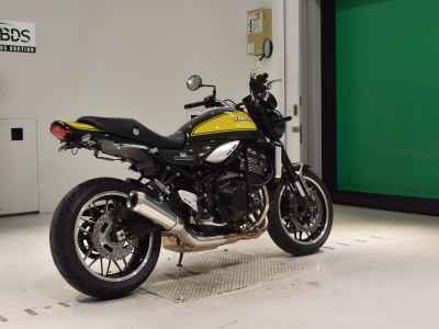 Kawasaki Z900RS 2023