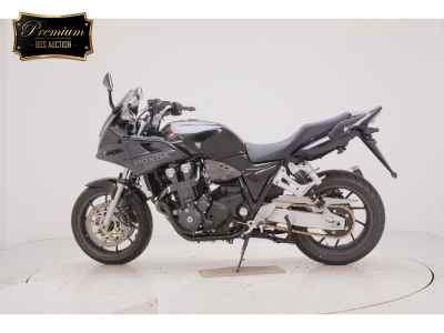 Honda CB1300 Super Boldor 2025
