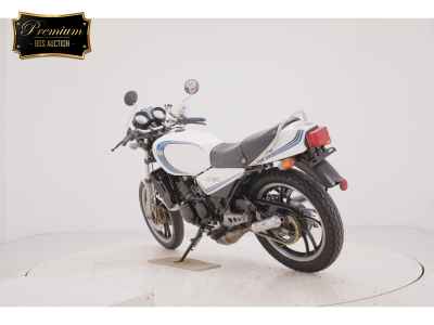 Yamaha RZ250