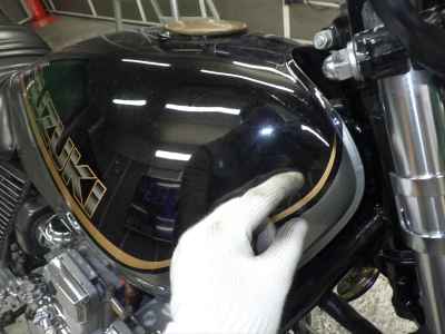 Suzuki GSX400F 2009