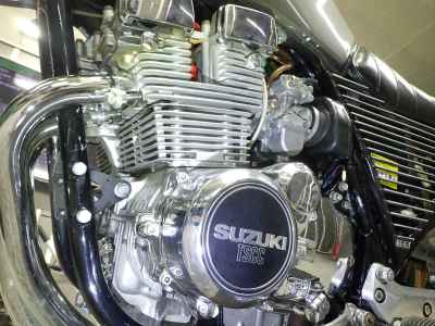 Suzuki GSX400F 2009