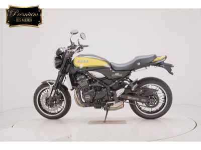 Kawasaki Z900RS 2023