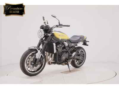 Kawasaki Z900RS 2023