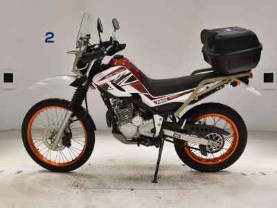 Yamaha XT250 Serow 2016