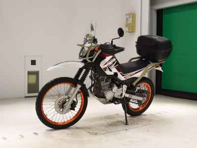 Yamaha XT250 Serow 2016