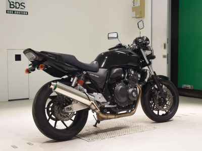 Honda CB400SF 2021