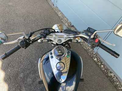 Suzuki Intruder 250LC