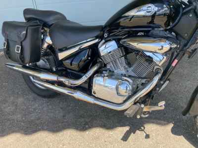 Suzuki Intruder 250LC