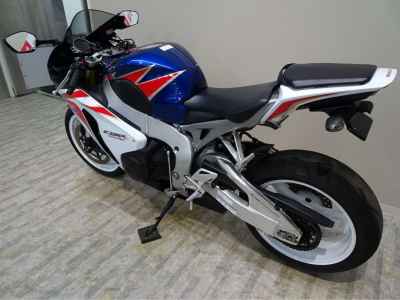 Honda CBR1000RR 2011