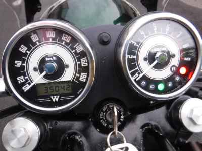 Kawasaki W800 2011