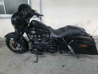 Harley-Davidson Street Glide FLHXS1690 2023