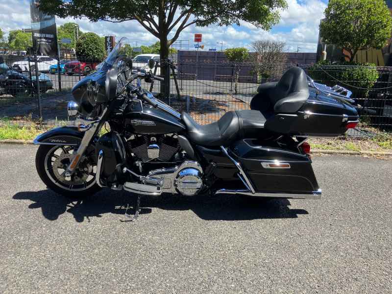 Harley-Davidson Electra Glide FLHTCU1690 2015